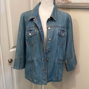 Motto Blue Jean Jacket with Relaxed Fit and Medium Wash EUC